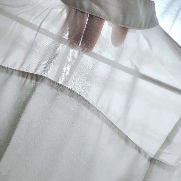 Asos Design Blouse. Size 6 - Picture 2 of 9